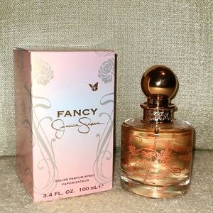 Jessica Simpson Fancy